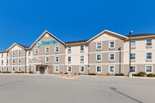 Savannah Suites Pleasanton