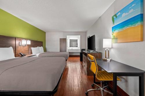 Travelodge by Wyndham Suites St Augustine