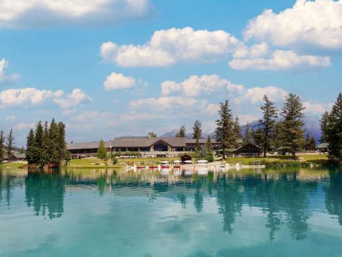 Fairmont Jasper Park Lodge