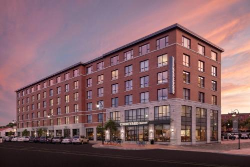 Aloft Portland Downtown Waterfront Me