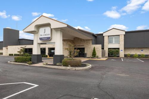 Ramada by Wyndham Jordan/Beacon Harbourside Resort