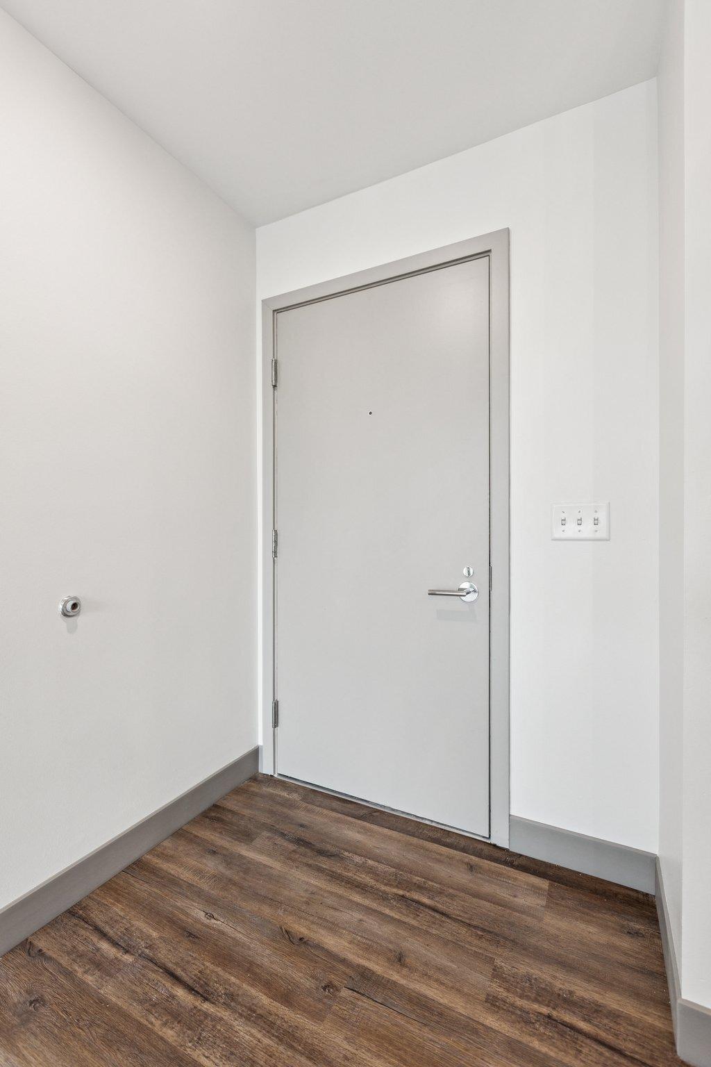 Midtown Crossing Apartments