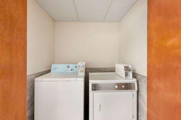 Super 8 by Wyndham Chillicothe
