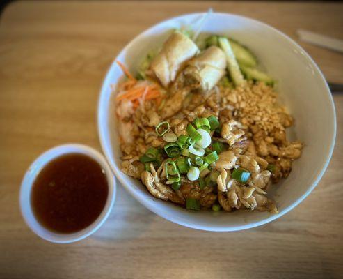 N10 Vermicelli (Bun Bo)