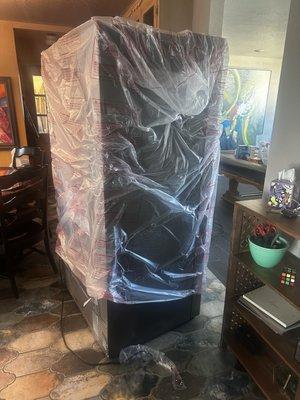 How they delivered. No installation.