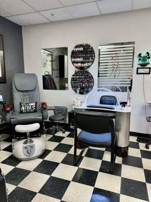 Nails By Robelyn Natural & Organic