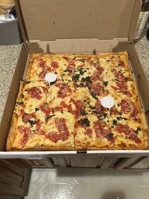 La piazza Pizzeria & Restaurant