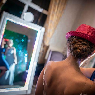 Mirror Me Photo booth L.A