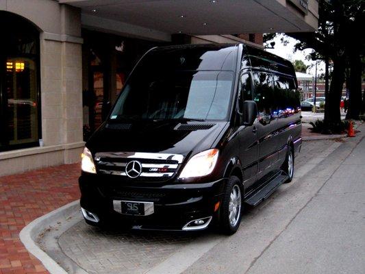 Party Bus and Limo Servcies