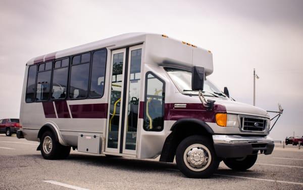 14 passenger economy