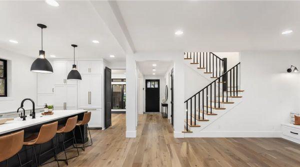 Lightning Strike Electric