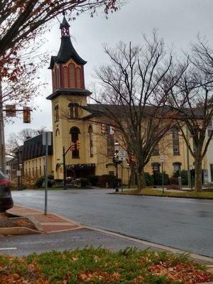 10 S Clinton Street, Doylestown, PA