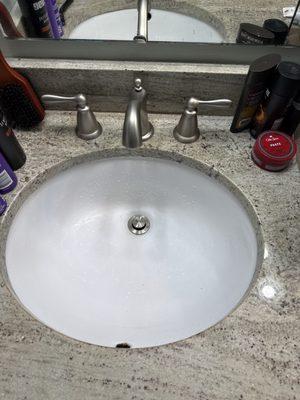 The installation of the faucet after completion.