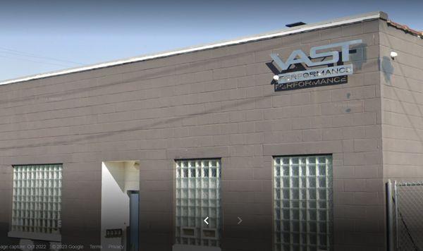 Vast Performance 2430 Grayson St.