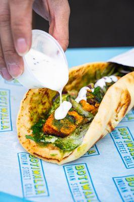 IG @kenty_eats | chicken tikka roll