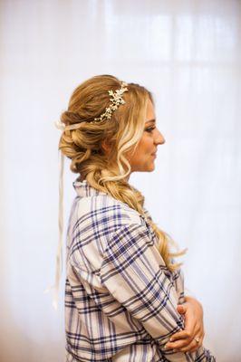 Tasha totally came up with this on the spot. Risky wedding day move, but it came out PERFECT.