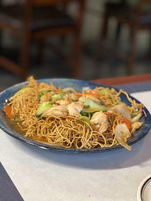 Crispy noodles.