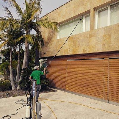 Our water systems use a sophisticated filtration system to provide you with pure water that will leave your windows streak free.