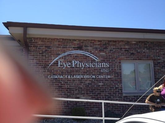 Eye Physicians