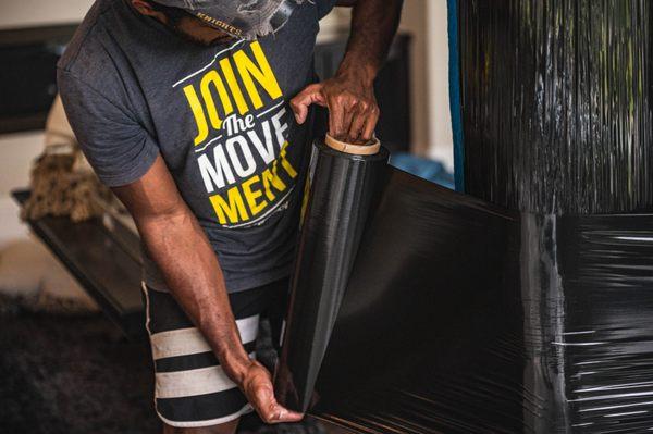 Every KnightSpeed Mover goes through the KnightSpeed Method Training to learn how to best protect every piece of furniture!