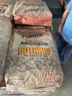 Ruiz Cash & Carry Co