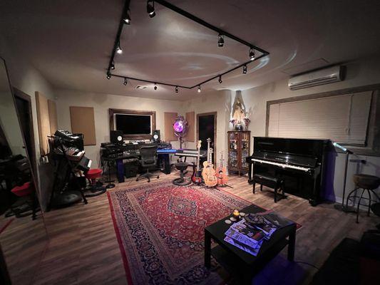 Live production room