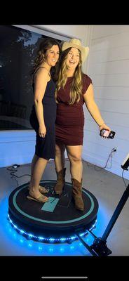 Wedding fun with our 360 booth!