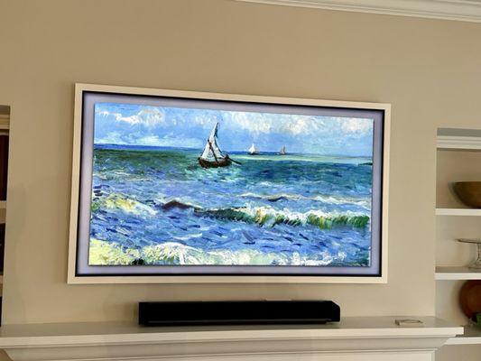 Fabulous Frames & Art