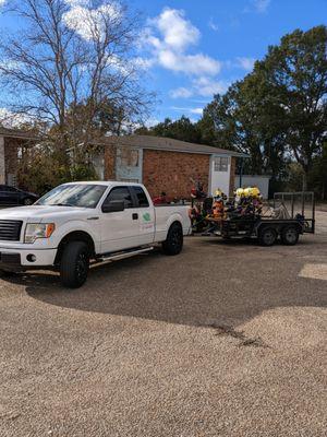 2 Live Krew Lawn Care LLC