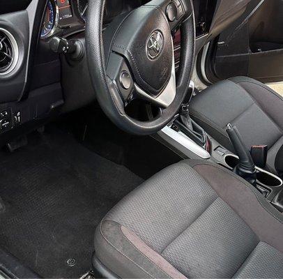 Triumph Mobile Detail