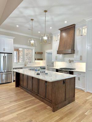 SondosStone enhances kitchens with premium stone surfaces, blending elegance, durability, and expert craftsmanship.