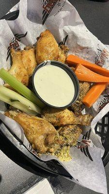 Wing Nutz