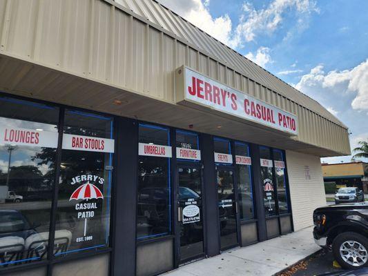Jerry's Casual Patio