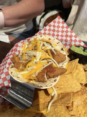 Top Dawg Tavern & Pizzeria