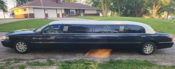 Exclusive Escapes Limousine