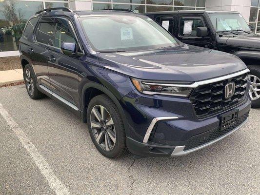 Crossroads Ford of Prince George