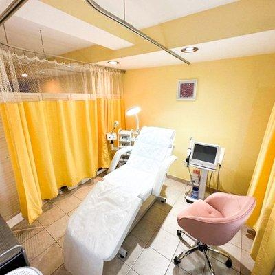 Euro Health Physicians Medical Aesthetics Exam Room