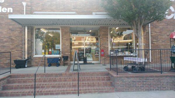 Chandler Bros Hardware Co