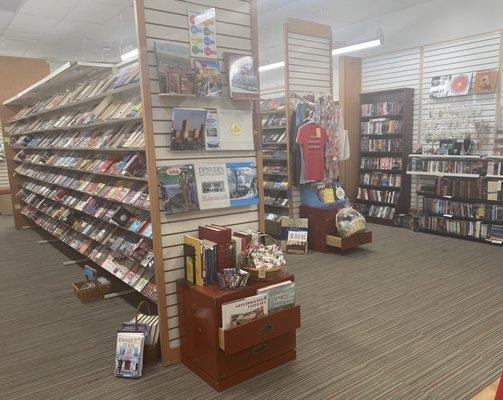 Whale’s Tale Books & Gifts