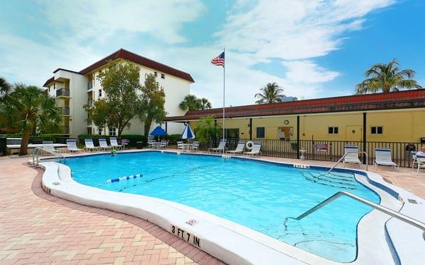 La Siesta Heated Pool