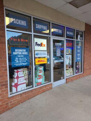 Pack, ship, mail, print, copy, fax and MORE!