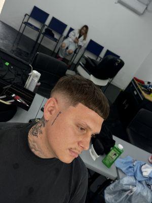 Skin Mid Drop Fade with Lineup