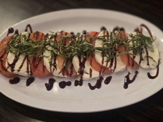 High Tanks Brewing Taproom & Pizzeria