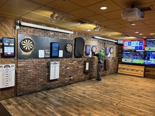 The Rock Bar & Grill