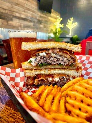 Lazy Loon Brewing Company