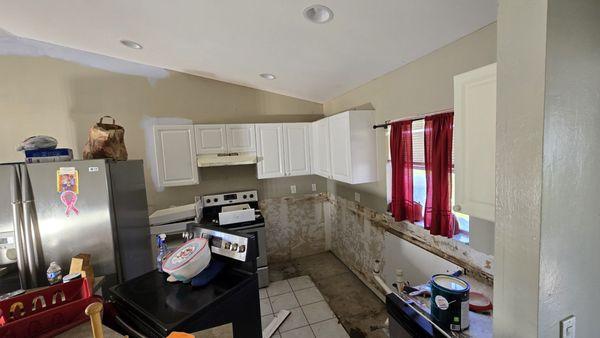 L&B Remodeling Houses