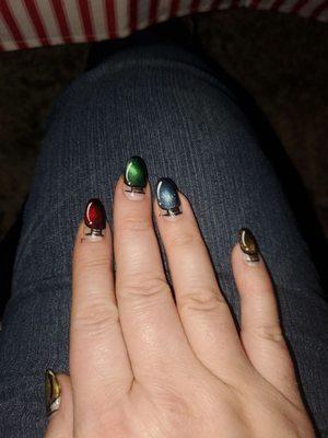 My Christmas light nails