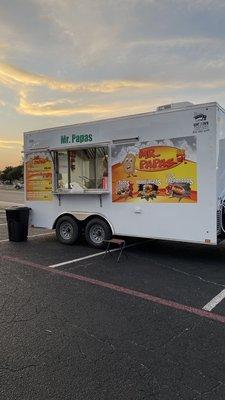 Mr.Papas food truck