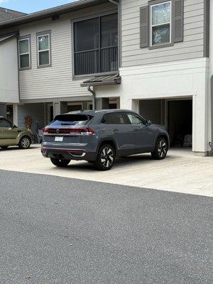 VW Atlas cross sport