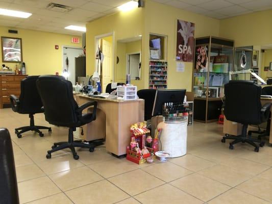 Manicure section 2 - Morgan's Nails: Beaumont, Texas